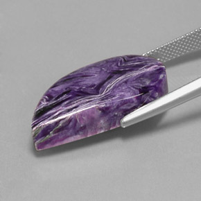 Charoïte violet naturelle forme fantaisie, 18,29 ct, opaque