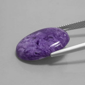 Charoïte violet naturelle coupe ovale, 14,42 ct, opaque