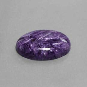 Charoïte violet naturelle coupe ovale, 15,17 ct, opaque