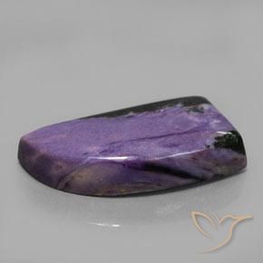 Charoïte Violet foncé naturelle Fantaisie, 29.81 ct, Opaque