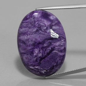 Charoïte violet naturelle coupe ovale, 28,09 ct, opaque
