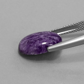 Charoïte Violet naturelle Coupe ovale, 4.38 ct, Opaque