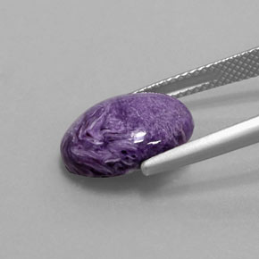 Charoïte violet naturelle coupe ovale, 4,89 ct, opaque
