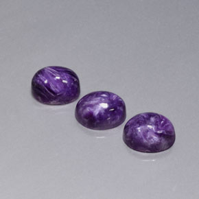 Achetez naturel ct Violet Charoïte gems, Coupe ovale, En provenance Russie chez GemSelect. En stock, livraison internationale!