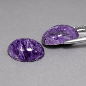 Achetez naturel ct Violet Charoïte gems, Coupe ovale, En provenance Russie chez GemSelect. En stock, livraison internationale!
