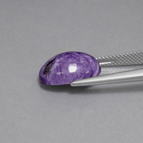 Charoïte Violet naturelle Coupe ovale, 5.27 ct, Opaque