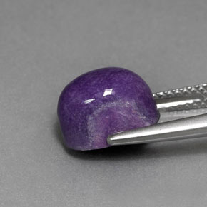 Charoïte violet naturelle coupe ovale, 4,31 ct, opaque