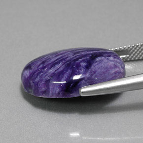 Charoïte Violet naturelle Coupe ovale, 13.13 ct, Opaque