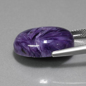 Charoïte Violet naturelle Coupe ovale, 17.18 ct, Opaque