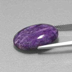 Charoïte Violet naturelle Coupe ovale, 13.64 ct, Opaque