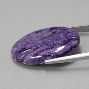 Charoïte Violet naturelle Coupe ovale, 27.16 ct, Opaque