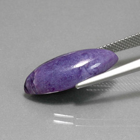 Charoïte violet naturelle marquise, 6,82 ct, opaque