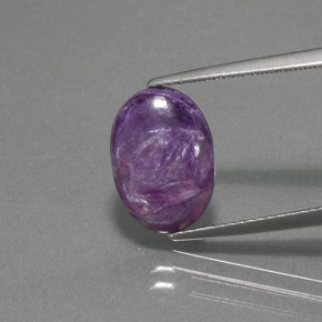 Charoïte violet naturelle coupe ovale, 2,89 ct, opaque