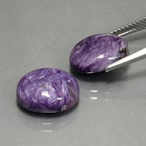 Achetez naturel ct Violet Charoïte gems, Coupe ovale, En provenance Russie chez GemSelect. En stock, livraison internationale!