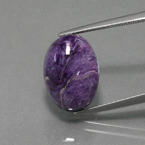 Charoïte violet naturelle coupe ovale, 7,53 ct, opaque