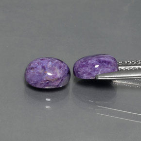 Achetez naturel ct violet charoïte gems, coupe ovale, en provenance russie chez gemselect. en stock, livraison internationale!