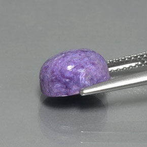 Charoïte violet naturelle coupe ovale, 2,72 ct, opaque