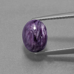 Charoïte violet naturelle coupe ovale, 2,82 ct, opaque