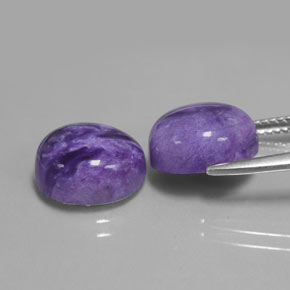Achetez naturel ct Violet Charoïte gems, Coupe ovale, En provenance Russie chez GemSelect. En stock, livraison internationale!