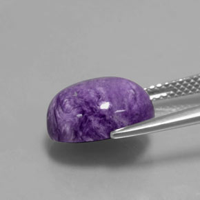 Charoïte violet naturelle coupe ovale, 4,80 ct, opaque