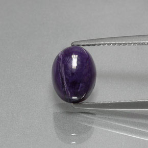Charoïte violet naturelle coupe ovale, 2,56 ct, opaque