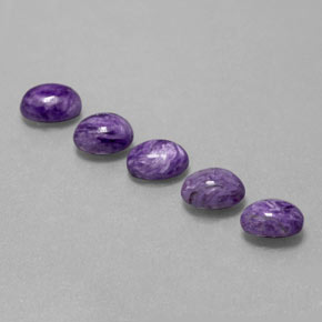Achetez naturel ct Violet Charoïte gems, Coupe ovale, En provenance Russie chez GemSelect. En stock, livraison internationale!