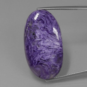 Charoïte violet naturelle coupe ovale, 41,37 ct, opaque
