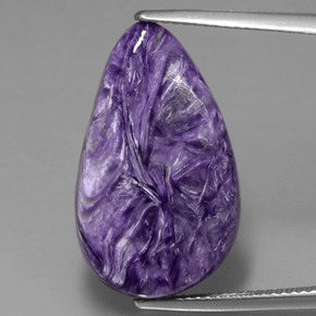 Charoïte violet naturelle en forme de poire, 10,34 ct, opaque