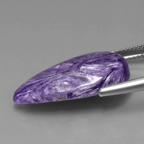 Charoïte violet naturelle en forme de poire, 10,34 ct, opaque