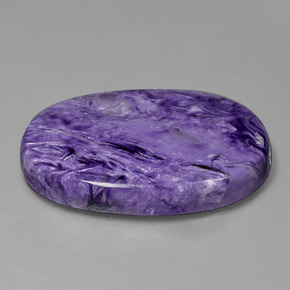 Charoïte Violet naturelle Coupe ovale, 84.93 ct, Opaque