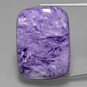 Charoïte violet naturelle coupe coussin, 45,84 ct, opaque