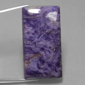Charoïte violet naturelle baguette, 67,35 ct, opaque