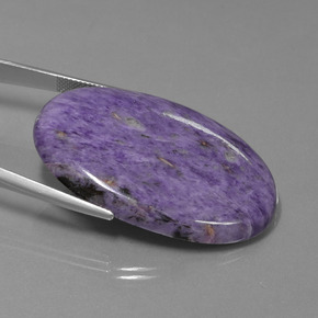 Charoïte violet naturelle coupe ovale, 62,00 ct, opaque