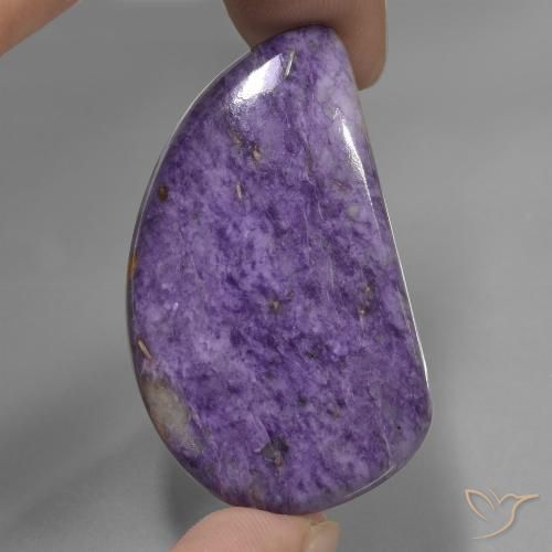 79.11ct Naturel Violet foncé Charoïte, Fantaisie, Opaque