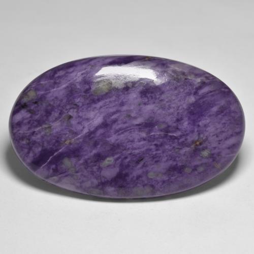 Charoïte violet naturelle coupe ovale, 72,93 ct, opaque