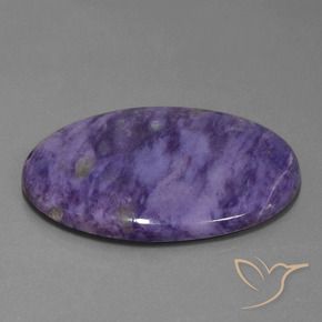 Charoïte Violet moyen naturelle ovale, 71.34 ct, Opaque