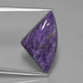 Charoïte Violet naturelle Forme fantaisie, 8.20 ct, Opaque