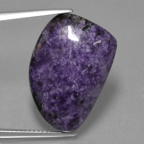 Charoïte violet naturelle forme fantaisie, 17,13 ct, opaque