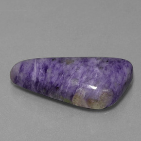 Charoïte Violet naturelle Forme fantaisie, 16.20 ct, Opaque