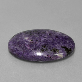 Charoïte Violet foncé naturelle Coupe ovale, 26.72 ct, Opaque