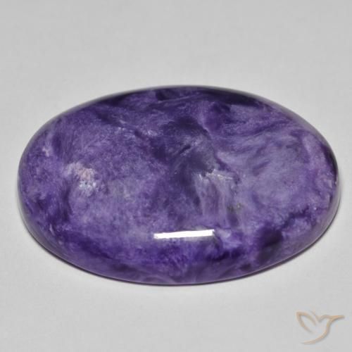 Charoïte Violet moyen naturelle ovale, 32.86 ct, Opaque