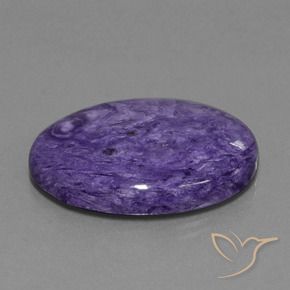 Charoïte Violet moyen naturelle ovale, 34.07 ct, Opaque