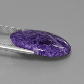 Charoïte violet naturelle coupe ovale, 15,55 ct, opaque