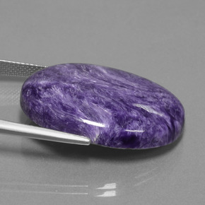 Charoïte violet naturelle coupe ovale, 33,16 ct, opaque