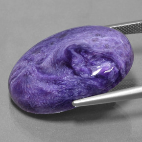 Charoïte Violet naturelle Coupe ovale, 37.92 ct, Opaque