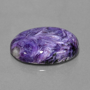 Charoïte violet naturelle coupe ovale, 22,50 ct, opaque