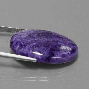 Charoïte violet naturelle coupe ovale, 26,43 ct, opaque