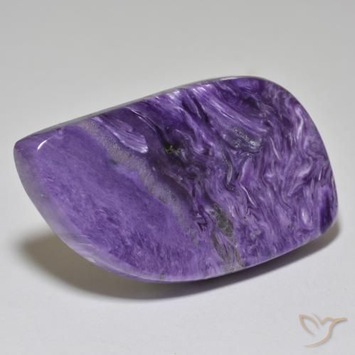 Charoïte Violet foncé naturelle Fantaisie, 45.93 ct, Opaque