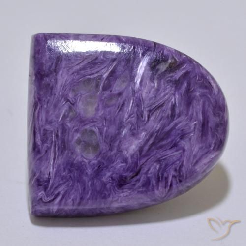 Charoïte violet naturelle forme fantaisie, 30,39 ct, opaque