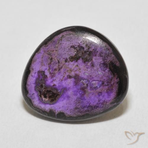 Charoïte Violet pourpre velours naturelle Fantaisie, 14.04 ct, Opaque